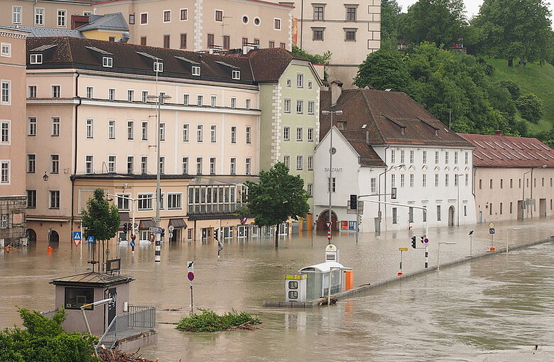 Foto eines überschwemmten Teils einer Stadt
